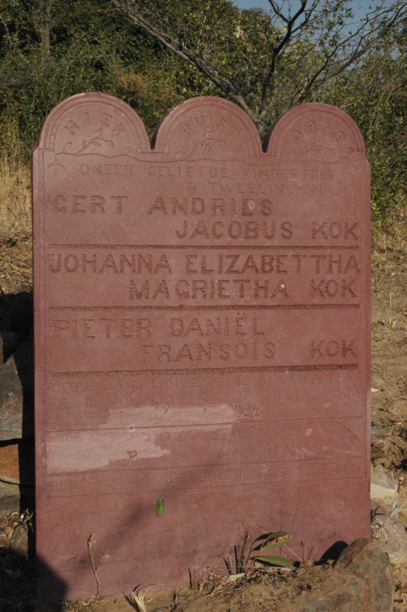 KOK Gert Andries Jacobus 1901-1901 :: KOK Johanna Elizabettha Magrietha 1904-1905 :: KOK Pieter Daniël Fransois 1904-1905