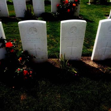 Unknown South African soldiers_1