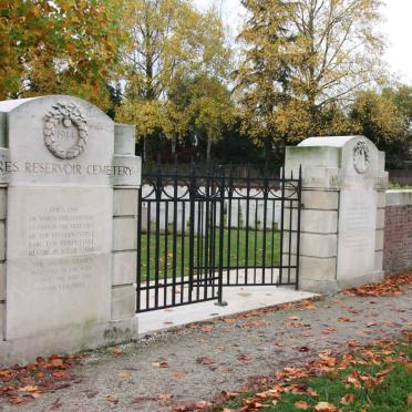 1. Main entrance - Ypres Reservoir Cemetery