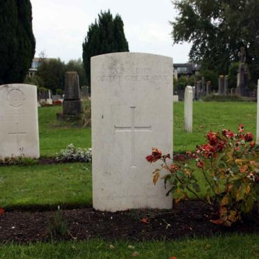 4. Unknown soldier